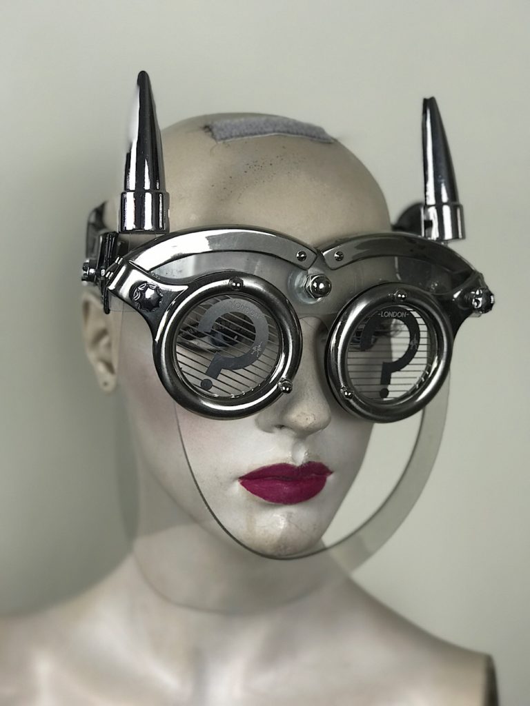 eye wear mask with metal horns perforated metal ocular lens Hi Tek - Image 4