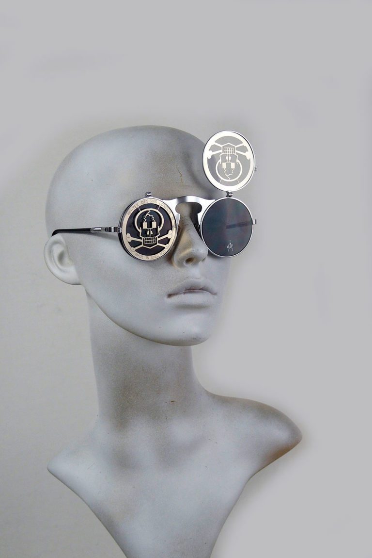 Round metal flip up sunglasses Skull pirate Cosplay perforated stainless steel lens - Image 2