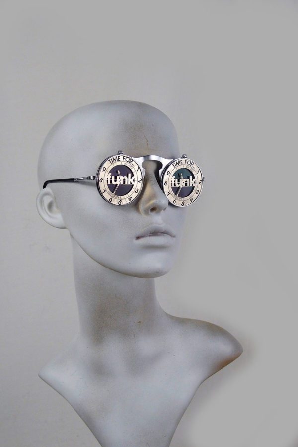 round silver metal flip up sunglasses