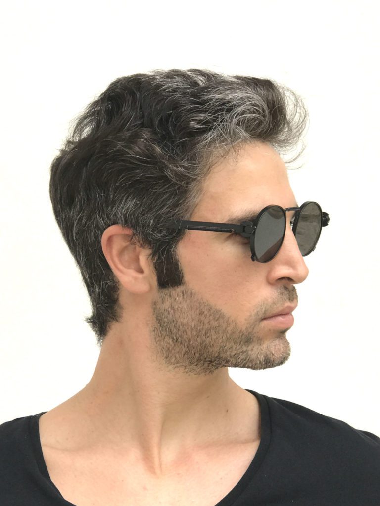 spring on temples sunglasses