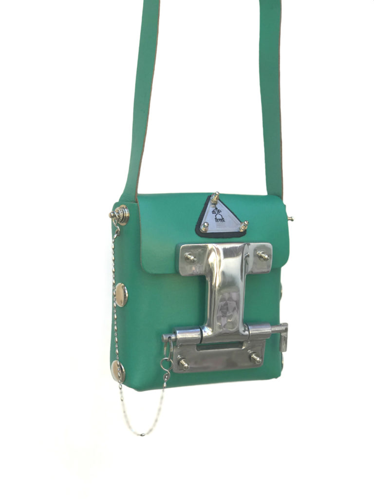 Hi Tek green leather crossbody bag small unisex unusual unique - Image 2