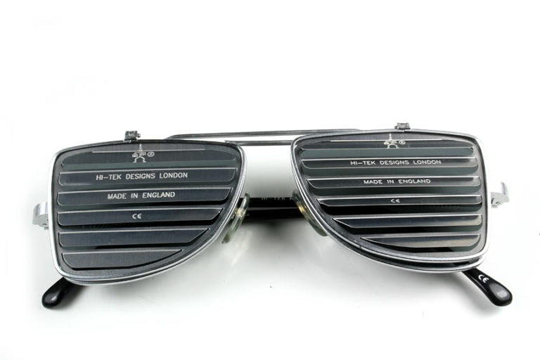 flip up sunglasses with metal blinder louver lenses - Image 2