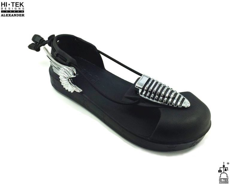 mens beach sandals with wings