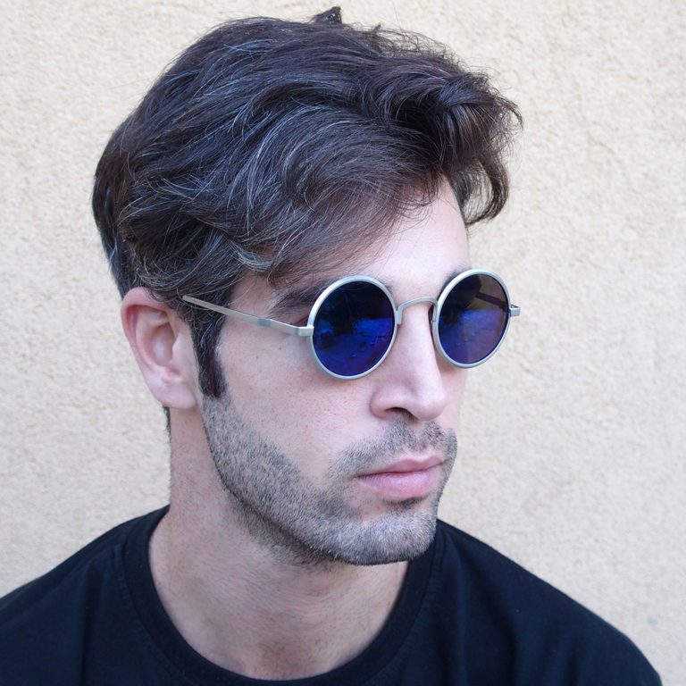 round sunglasses blue mirrored lens