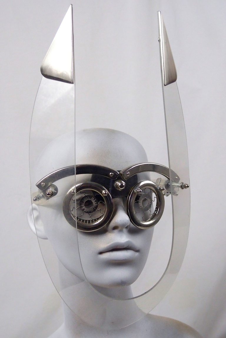 mask with horns