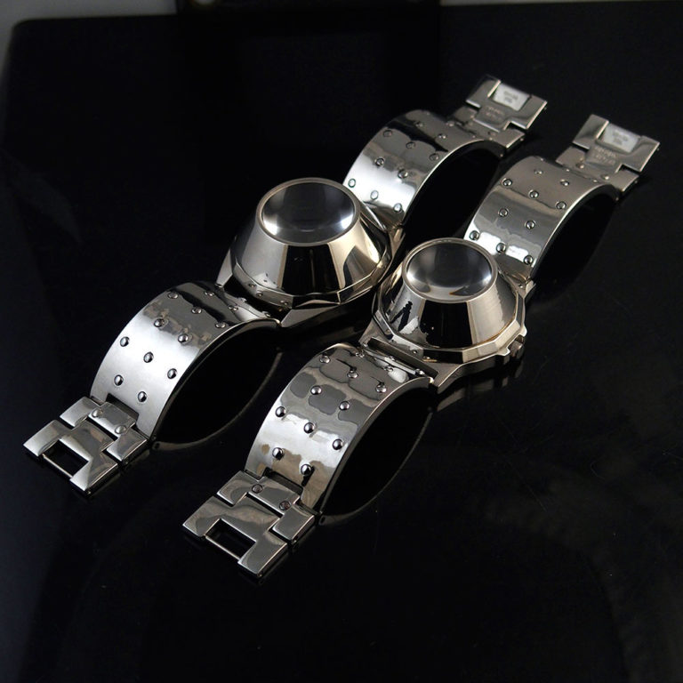 Cyberpunk wrist watch Hi Tek Alexander