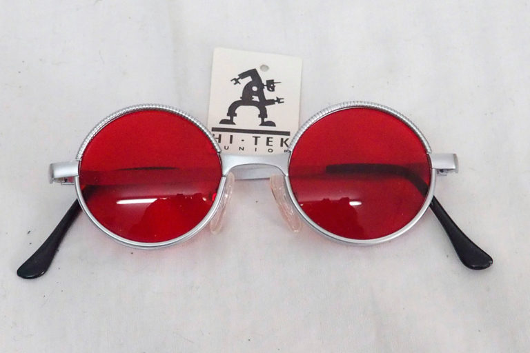 small round sunglasses