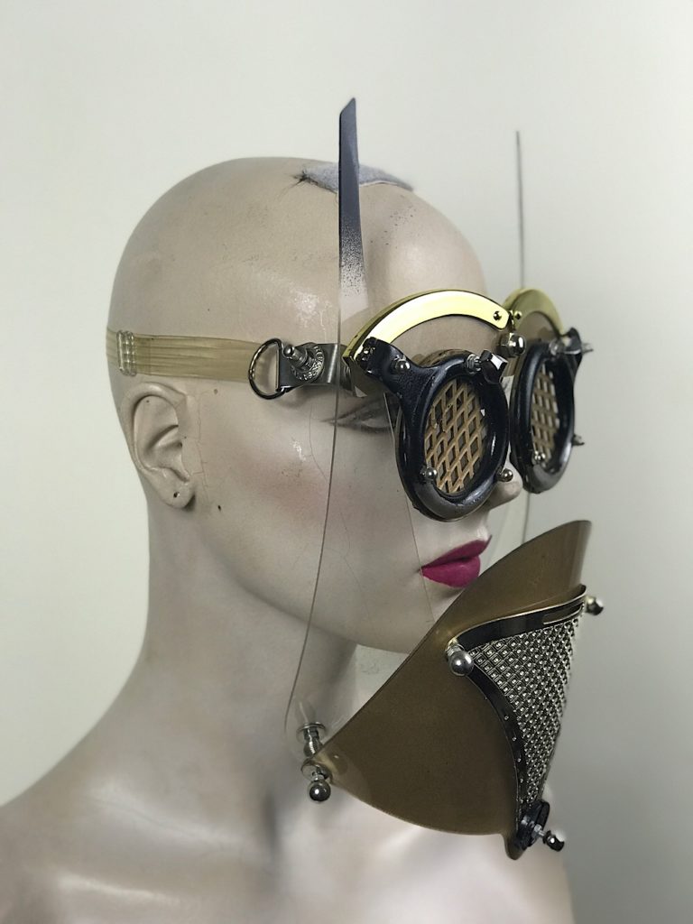 Gold mask with horns muzzle metal mouth shield perforated metal ocular lenses for artists styling filming - Image 3