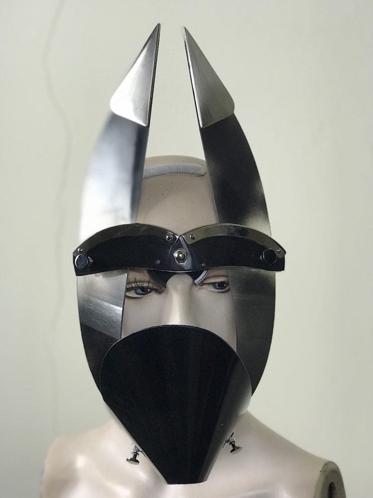 Black mask with triangular horns muzzle styling video, costume