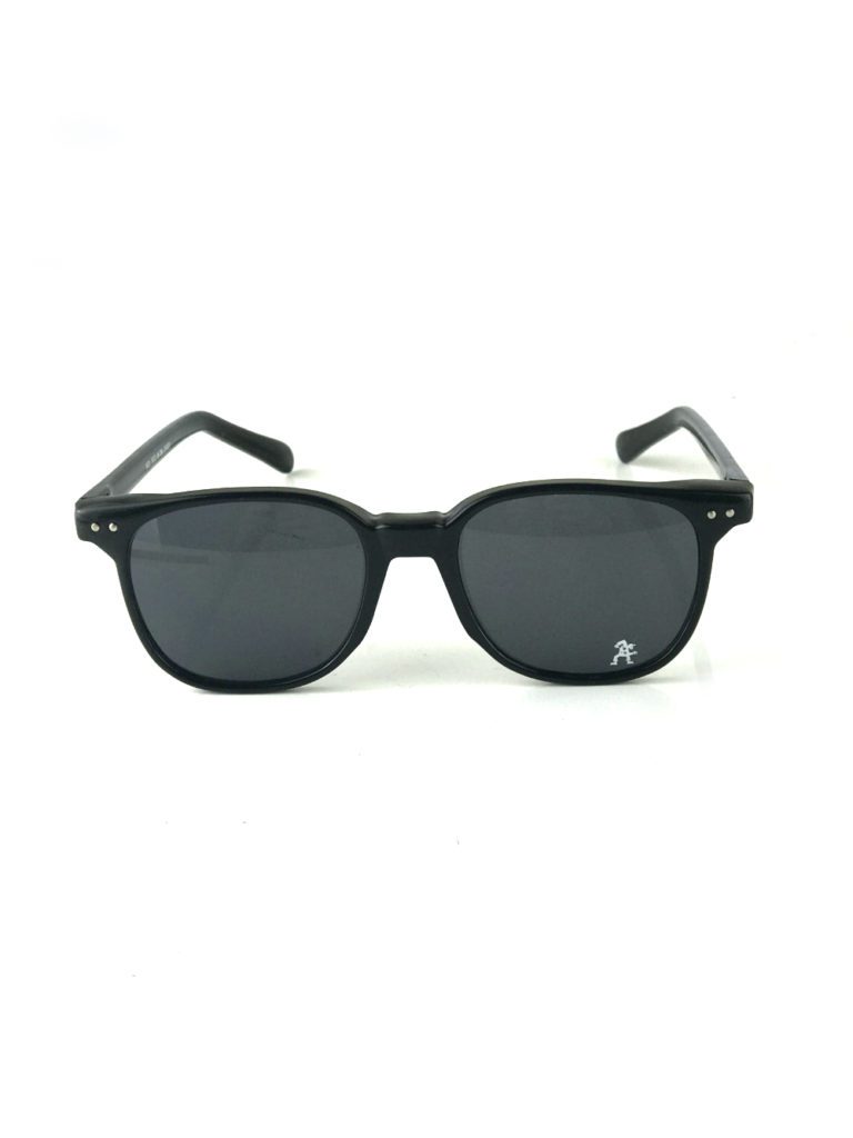 black square sunglasses